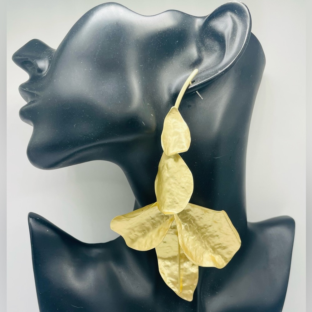 Golden Leaves Earrings